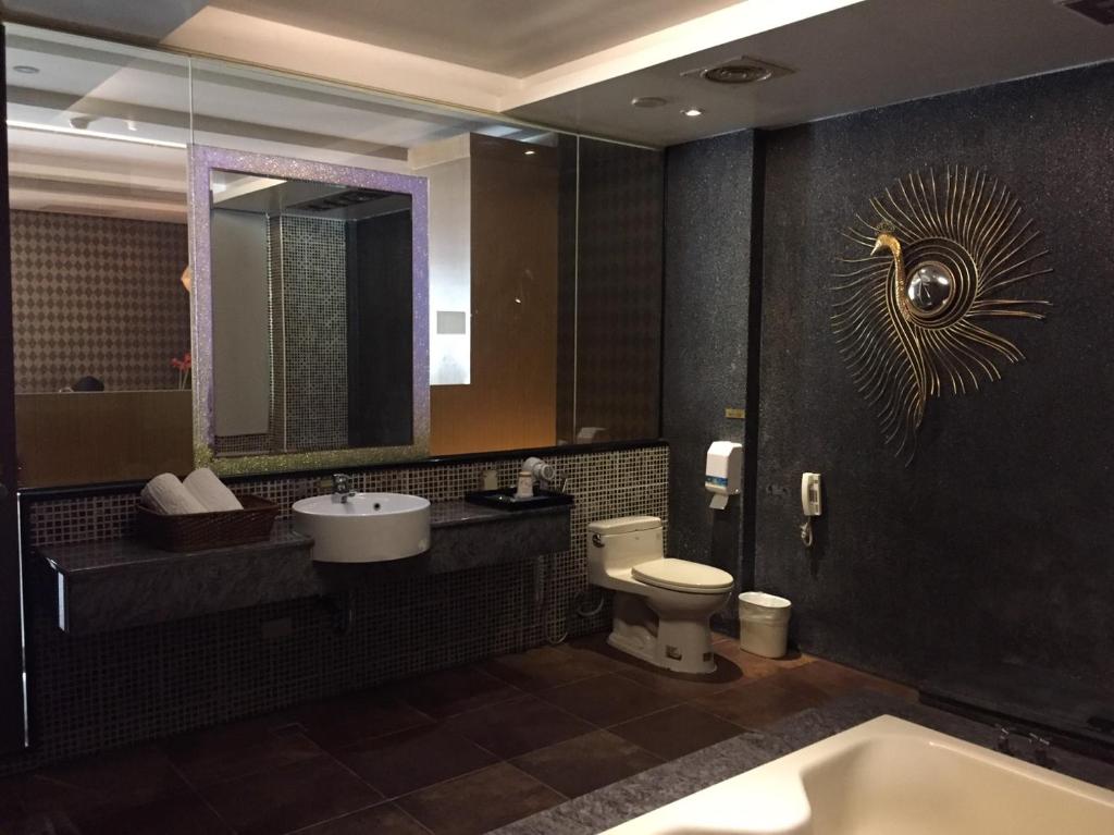 Chateau Motel & Spa - 