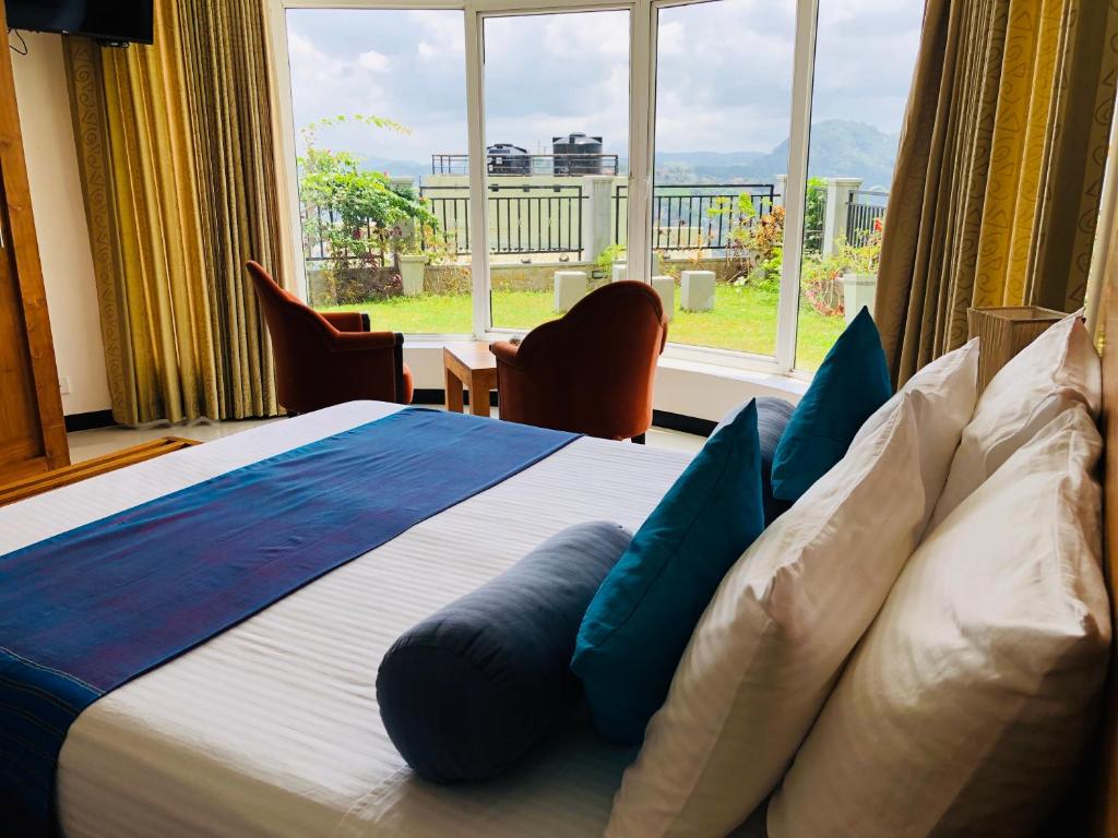 The Heaven's Villa Kandy - Family Suite With Mountain View