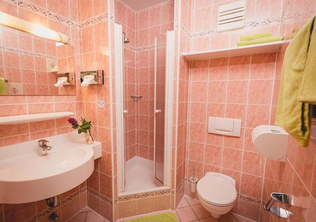 Kúpeľňa v ubytovaní Landgasthof Gietl