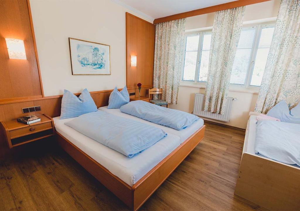 Posteľ alebo postele v izbe v ubytovaní Landgasthof Gietl
