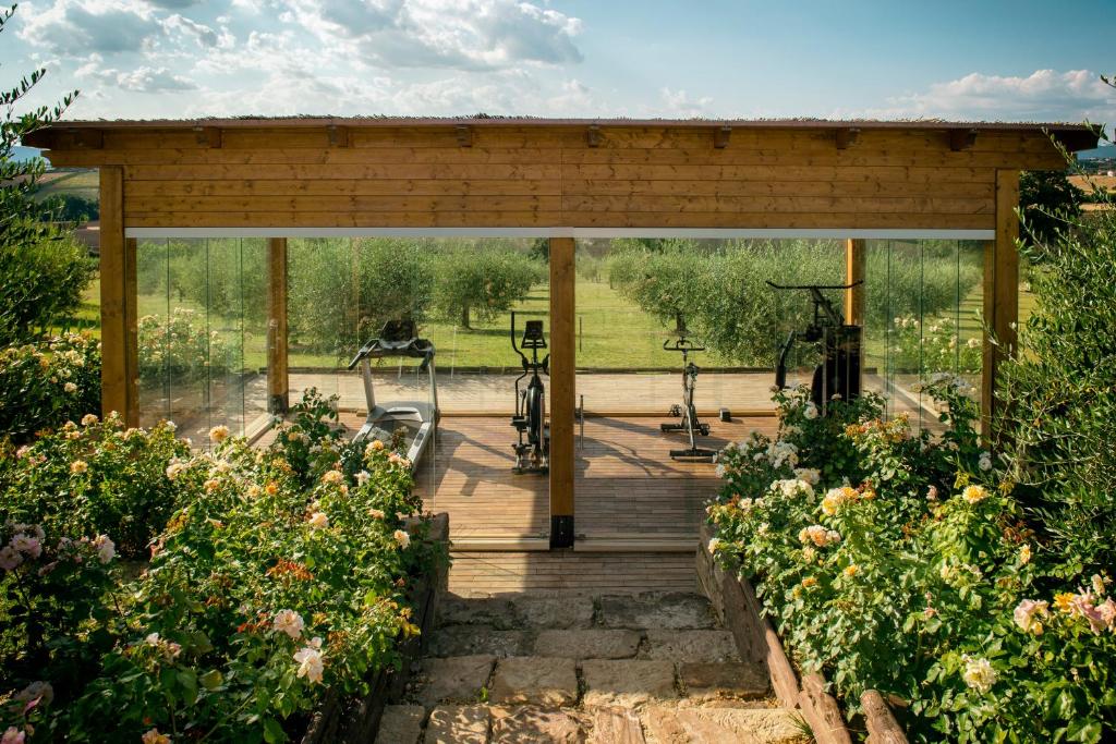 Ogród w obiekcie Tenuta dei Mori-Wine Relais Events