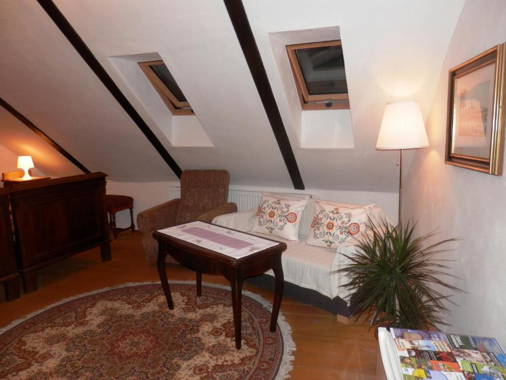 Posezení v ubytování Apartmány U sv. Floriána