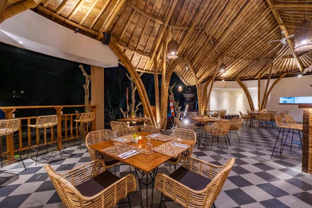 Restaurace v ubytování Villa Sonia Bisma