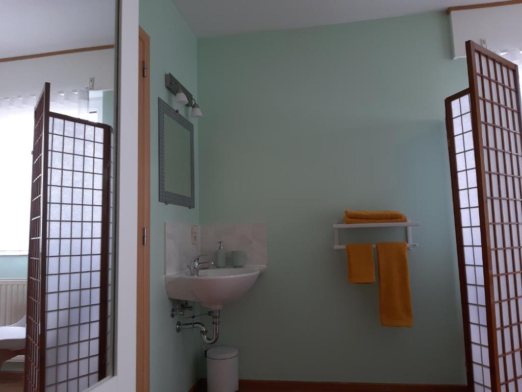 Koupelna v ubytování COSY B&B 2B