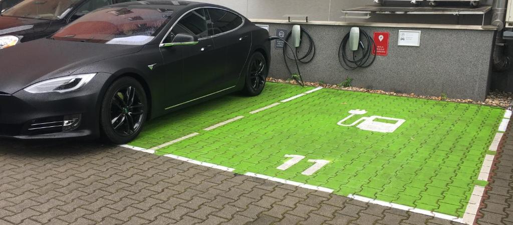 PREMIUM Business Hotel Bratislava - Resim 14