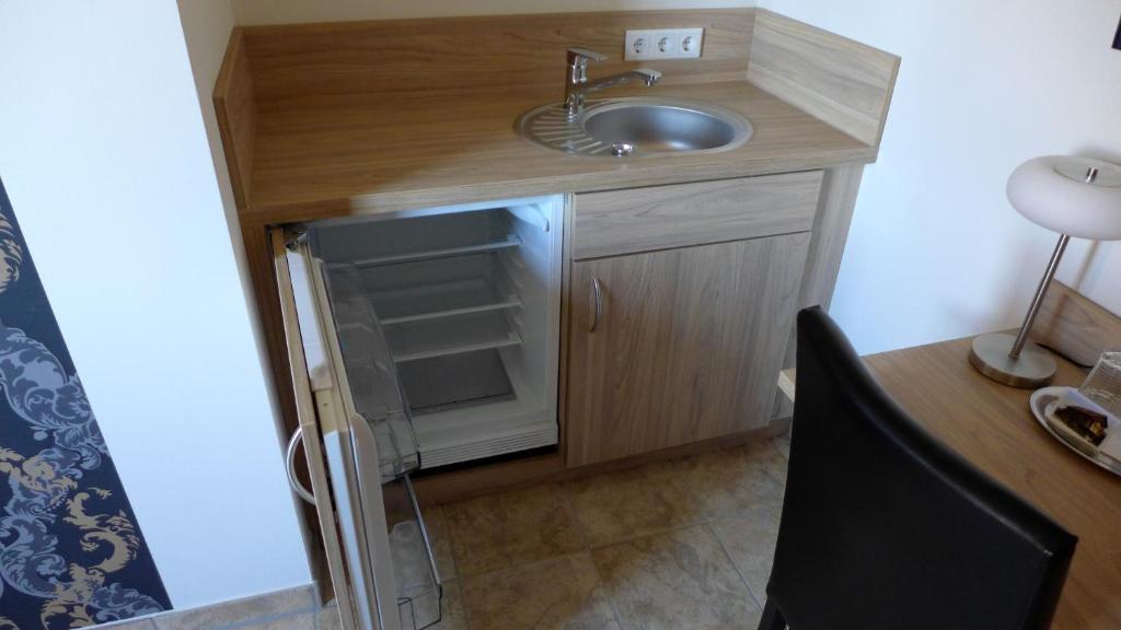 Kuchyň nebo kuchyňský kout v ubytování ST Michael Atrona GmbH