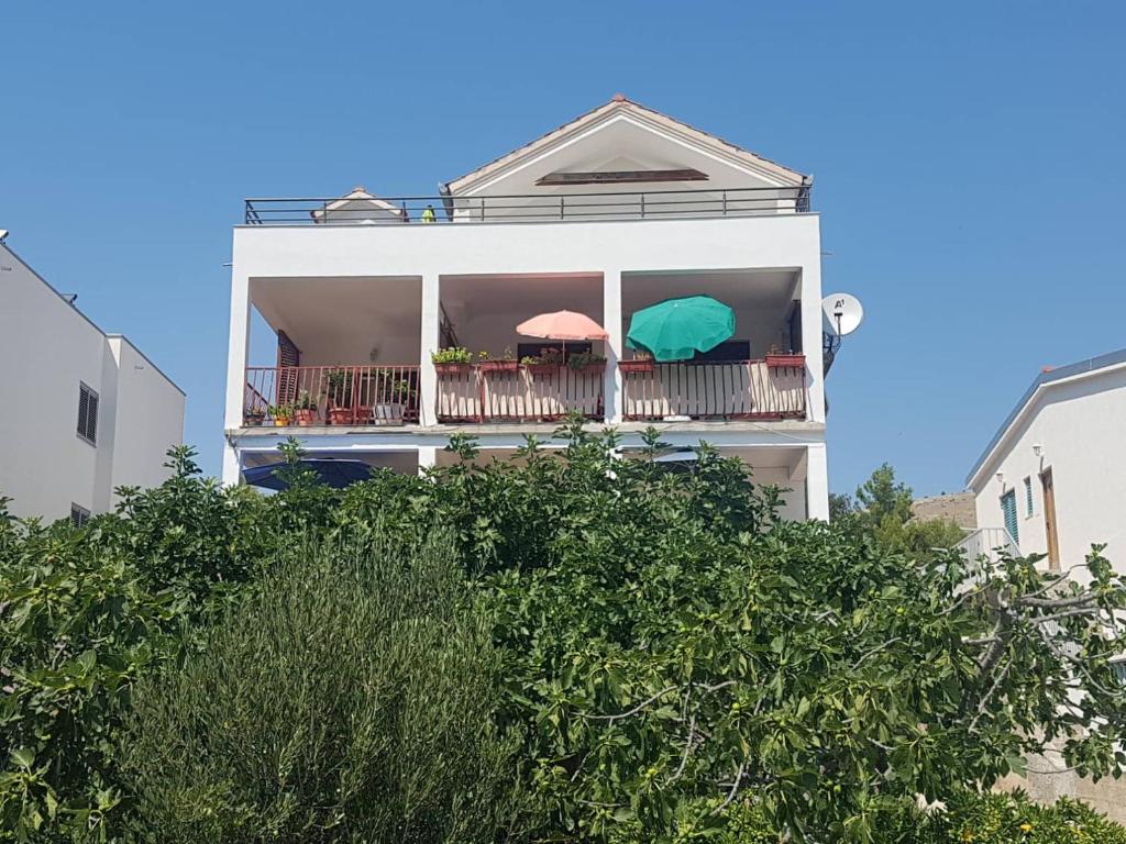 Budova, kde se apartmán nachází