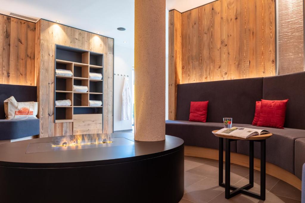 Posezení v ubytování Hotel Sonnenheim