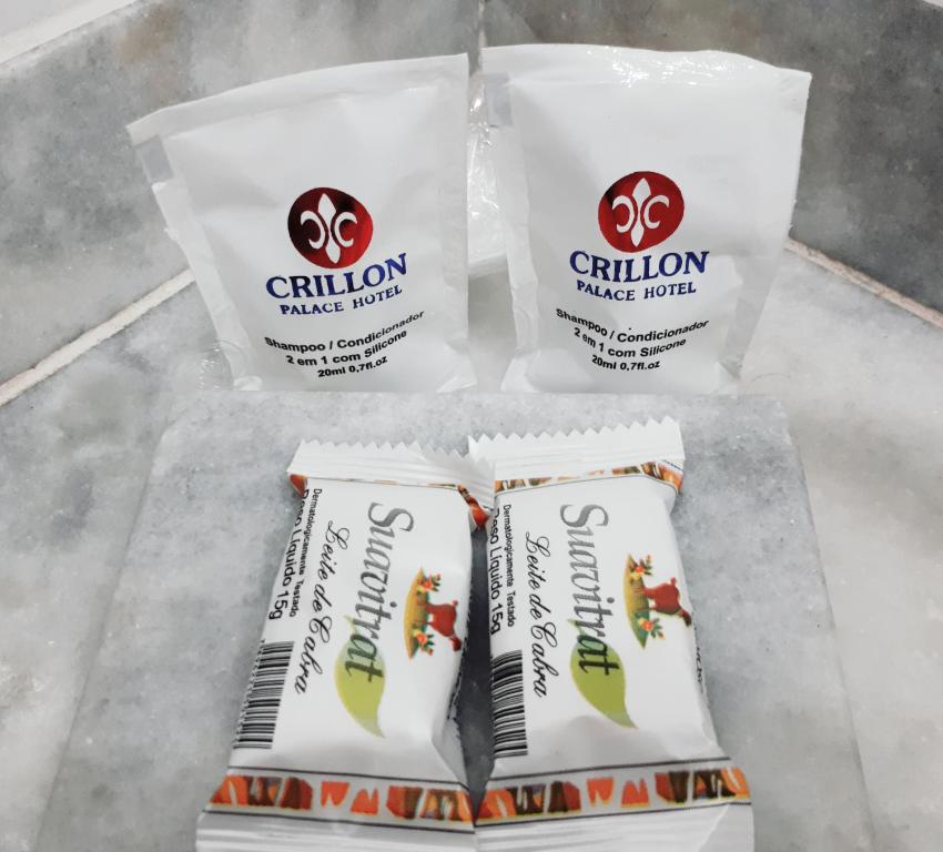  Crillon Palace Hotel