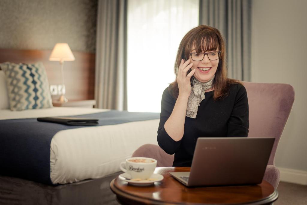 Επισκέπτες που μένουν στο Woodford Dolmen Hotel Carlow