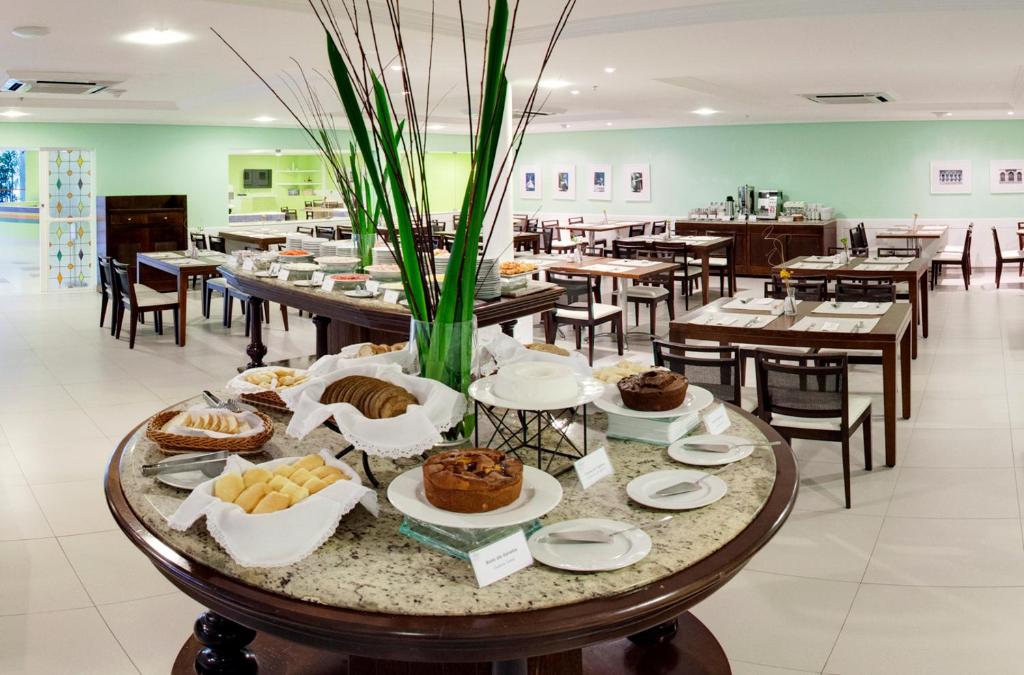 Bahia Plaza Hotel