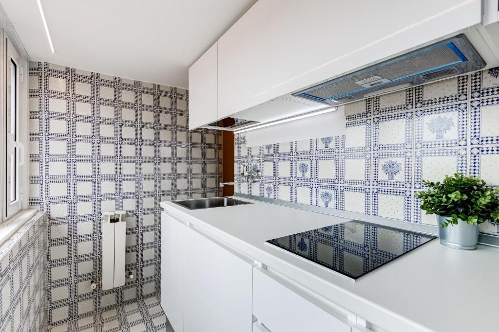 Kuchnia lub aneks kuchenny w obiekcie Frattina High-end apt