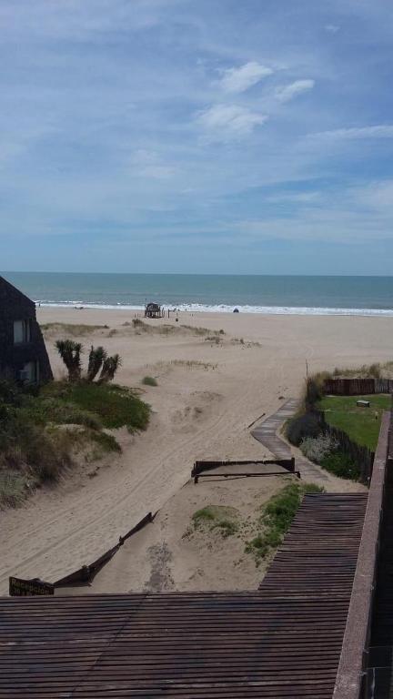 Las Gaviotas – Photos 1