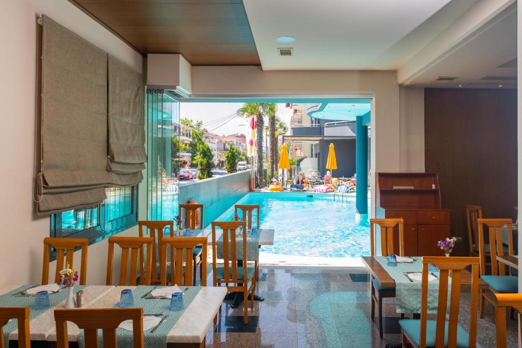 The swimming pool at or close to Mediterranean Resort