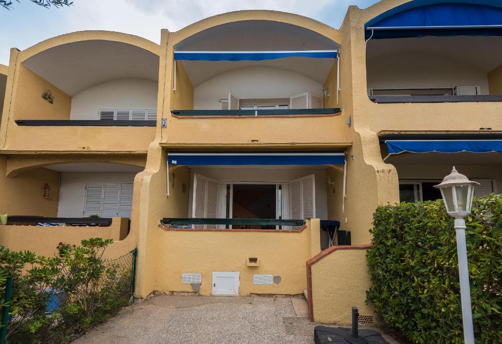 Calipso Tamarit, Tarragona – Updated 2022 Prices