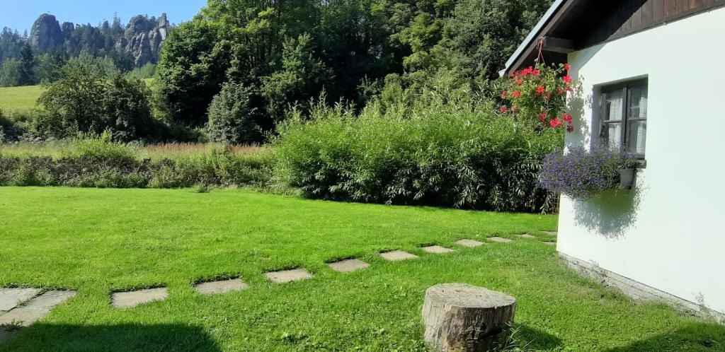 Zahrada ubytování Chalupa U Studánky