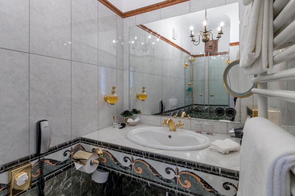 Burghotel auf Schönburg - Habitación Doble Pequeña
