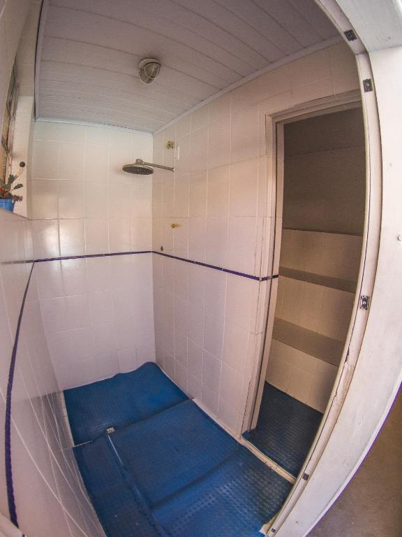 Saloon Hostel