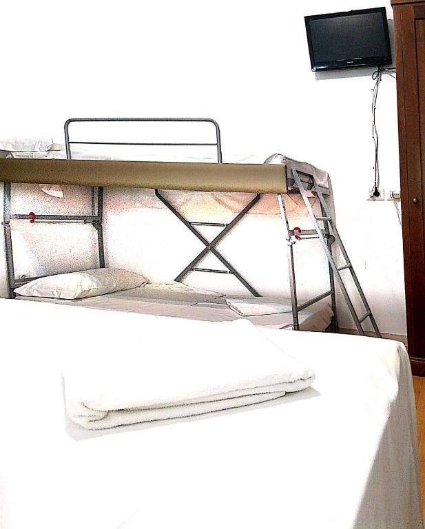 Posteľ alebo postele v izbe v ubytovaní Guesthouse Alex II