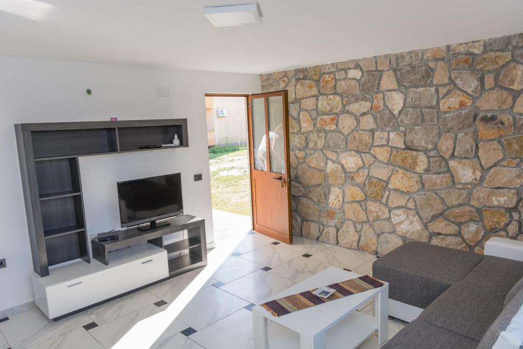 TV a/nebo společenská místnost v ubytování Leonida Resort