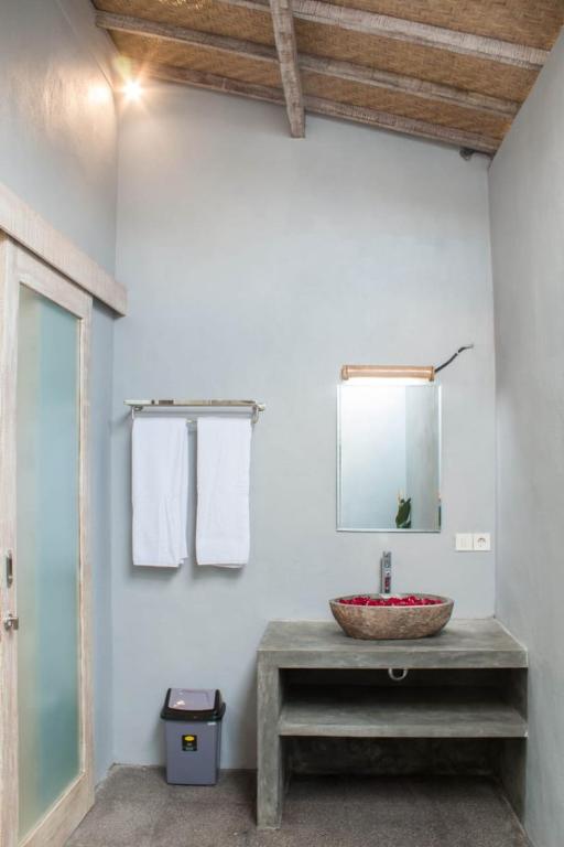 Devan Guest House Canggu - 9