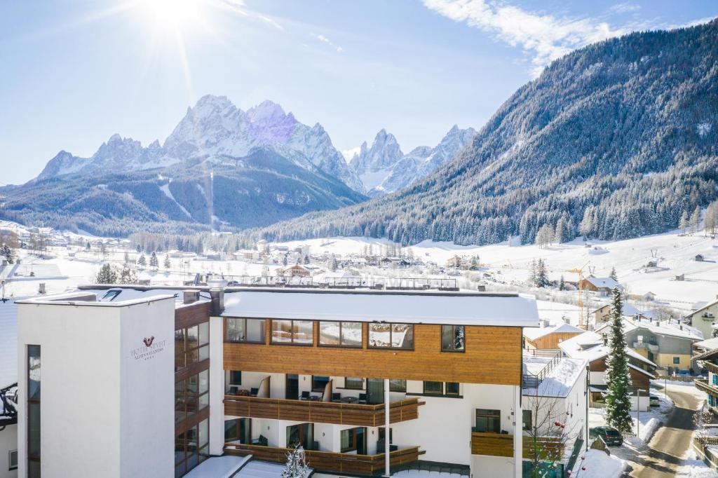 Photo de la galerie de l'établissement Alpenwellnesshotel St. Veit, à Sesto