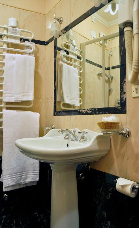 Hotel San Guido - Resim 43