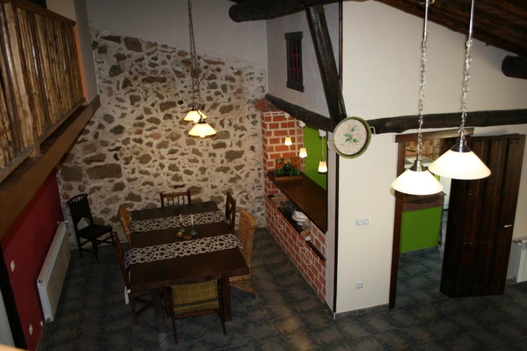 Las Mimbres - Five-Bedroom House