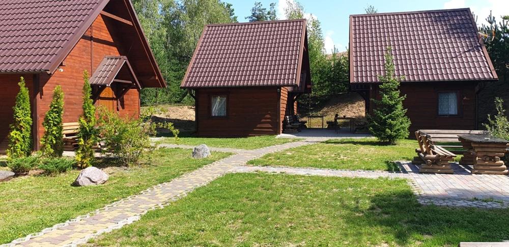Vonkajšia záhrada v ubytovaní PokojeKajaki DD Swornegacie