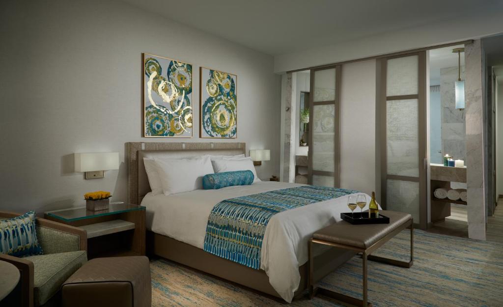The Guitar Hotel at Seminole Hard Rock Hotel & Casino - 