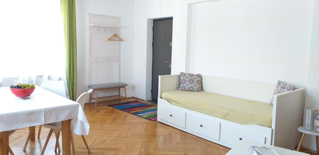 Katil atau katil-katil dalam bilik di Horea 11