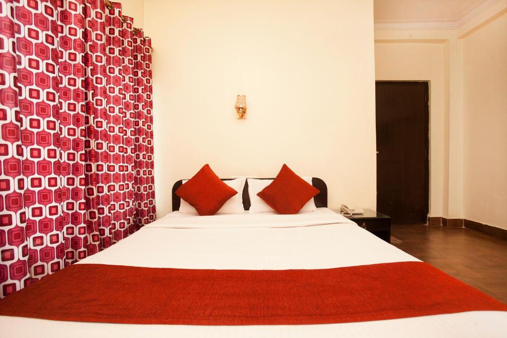 Hotel The Holy Birth photo
