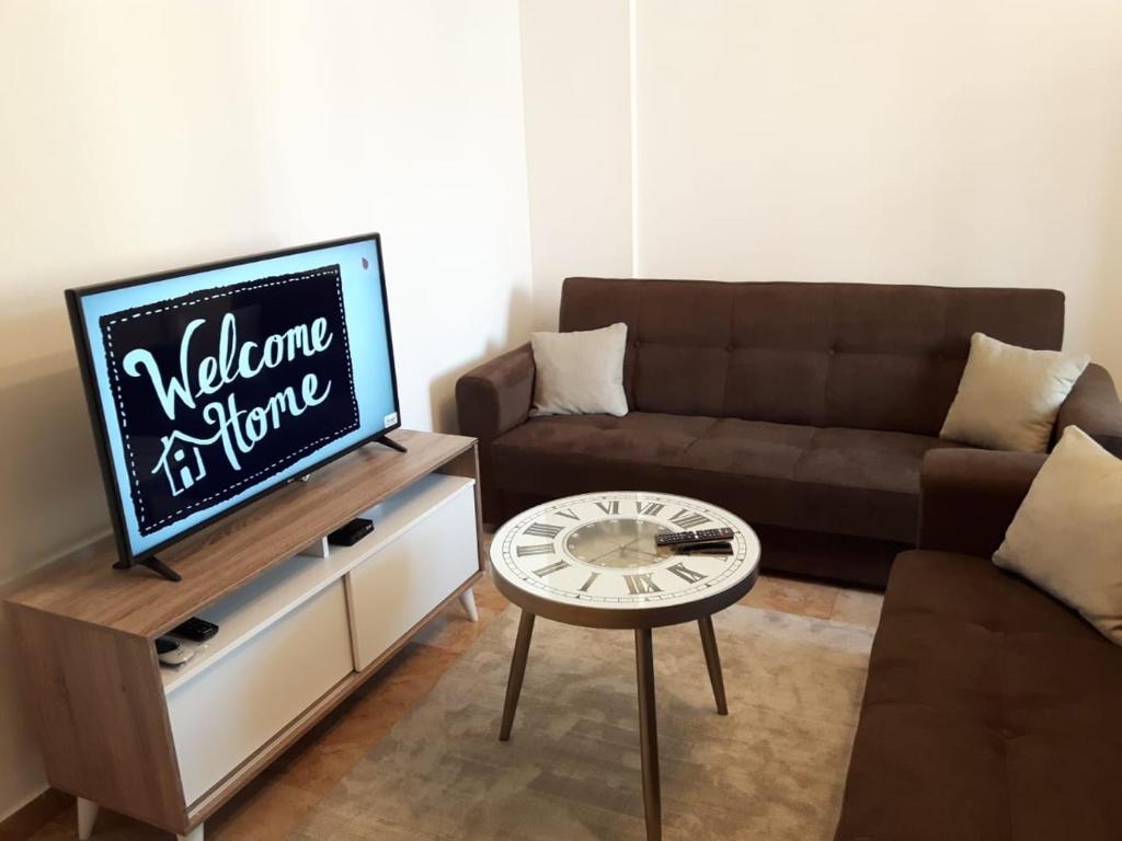 Televisyen dan/atau pusat hiburan di Fiqe rental
