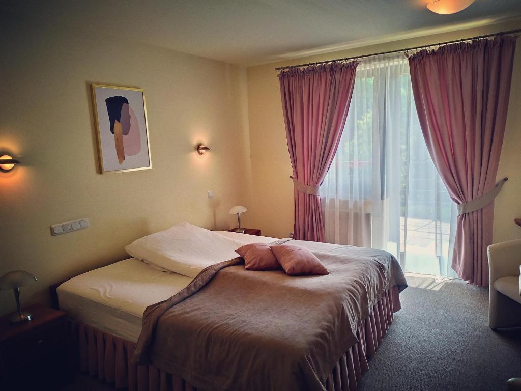 ZAGÓRZANKA Pensjonat Rehabilitacyjno-Rekreacyjny SiS Dziadkowiec - Spółka Jawna - 2