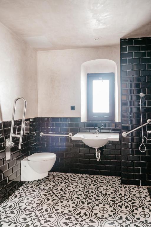 ASTUTO Boutique Jerez - Adults Only - 8