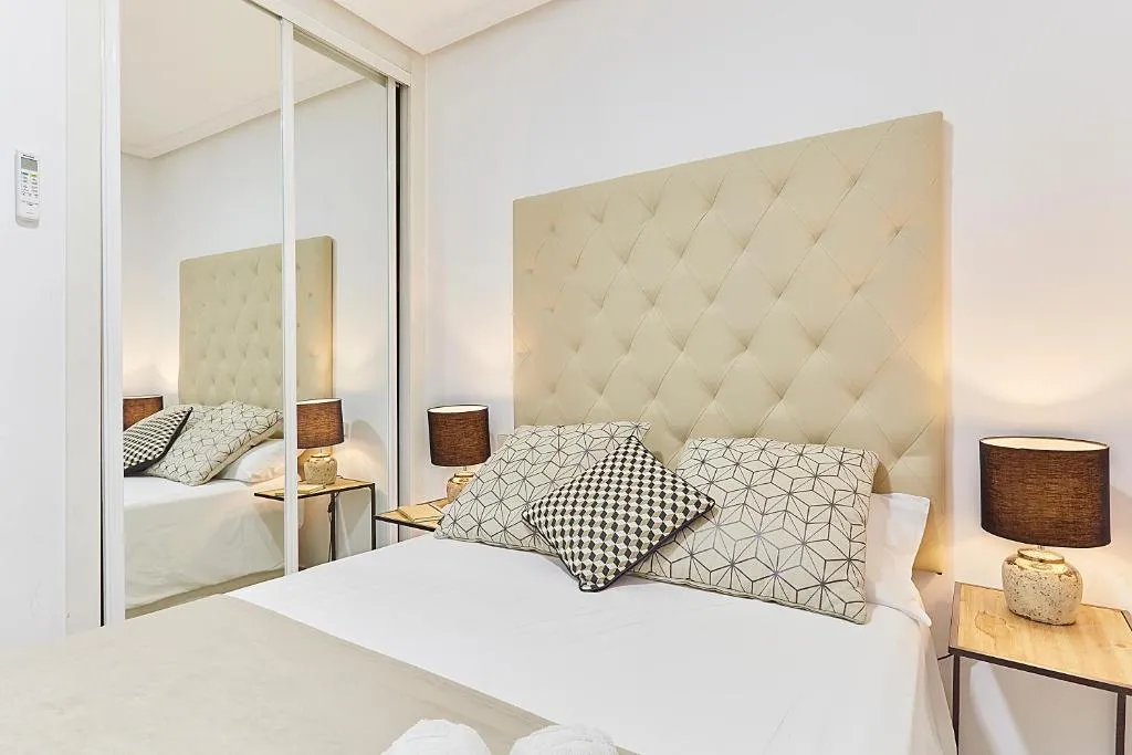 LEEWAYS APARTMENT III in GRAN VÍA, Madrid, Spain