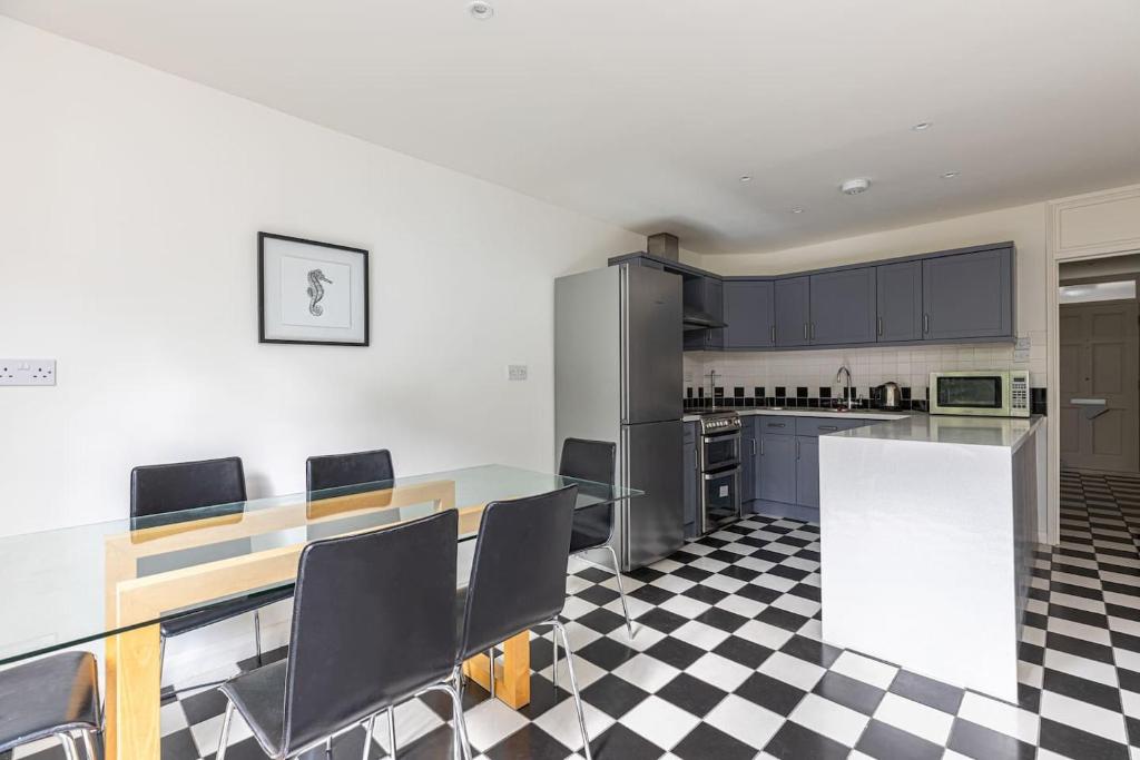 Lovely 3-bed house in Brixton near Clapham Common