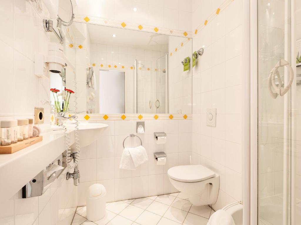 Living Hotel Berlin Mitte - Resim 8