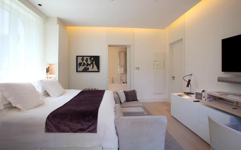 ABaC Restaurant Hotel Barcelona GL Monumento, Barcelona ...