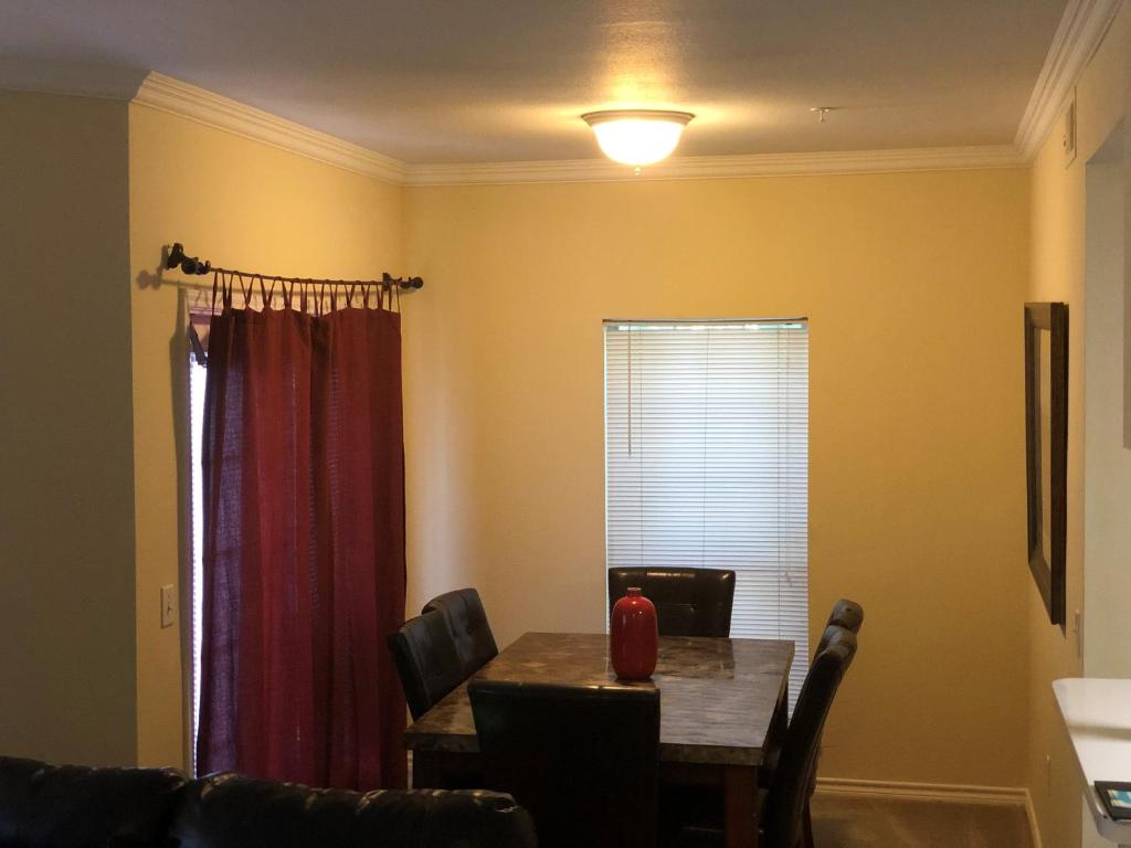 Foto dalla galleria di The Reside Fully Furnished Condos - Medical Stays Welcome a Houston