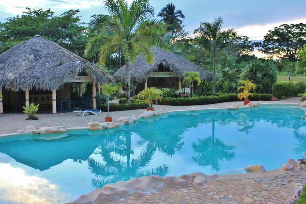 La alberca dentro o cerca de Hotel - Residencial Madrugada
