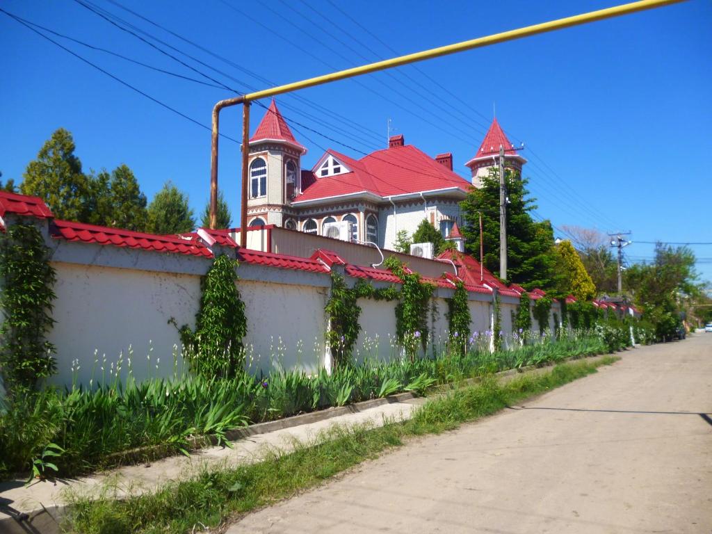 Budova, kde se penzion – hostinec nachází