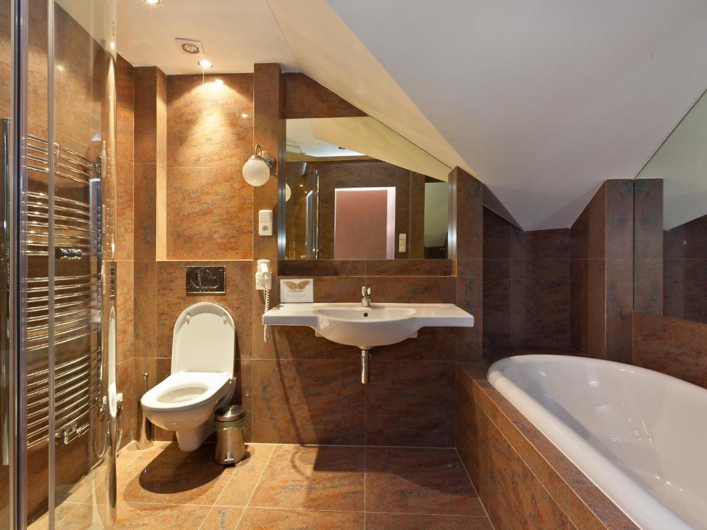 Cathedral Prague Apartments - Resim 32