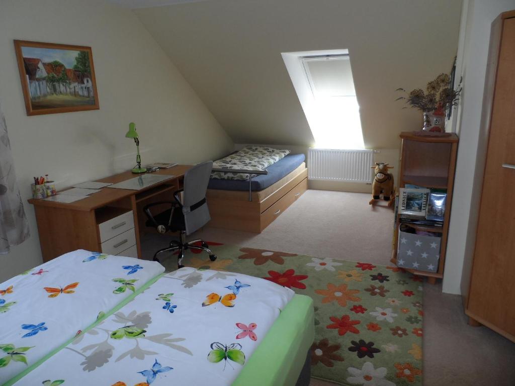 Postel nebo postele na pokoji v ubytování Apartmán Ludmila