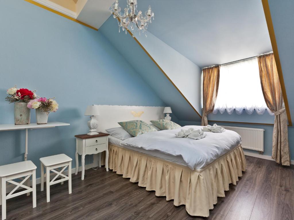 Cathedral Prague Apartments - Resim 3