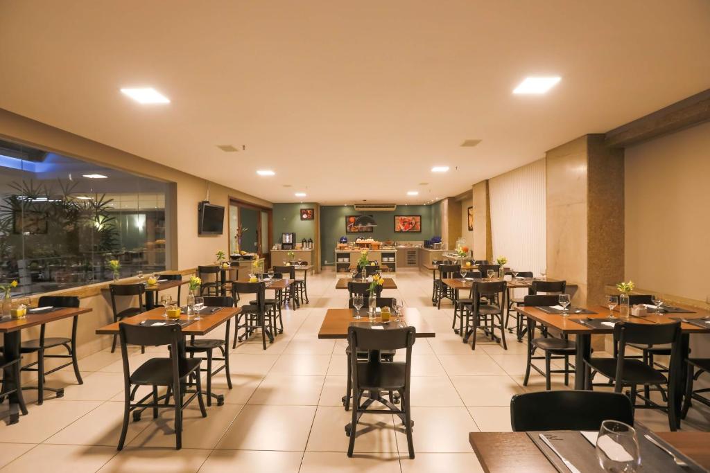  Golden Tulip Goiania Address