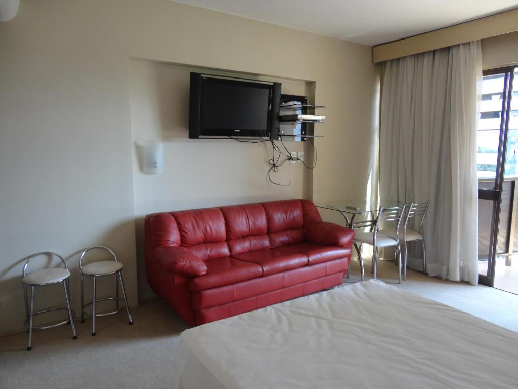  Ero's Apart Hotel