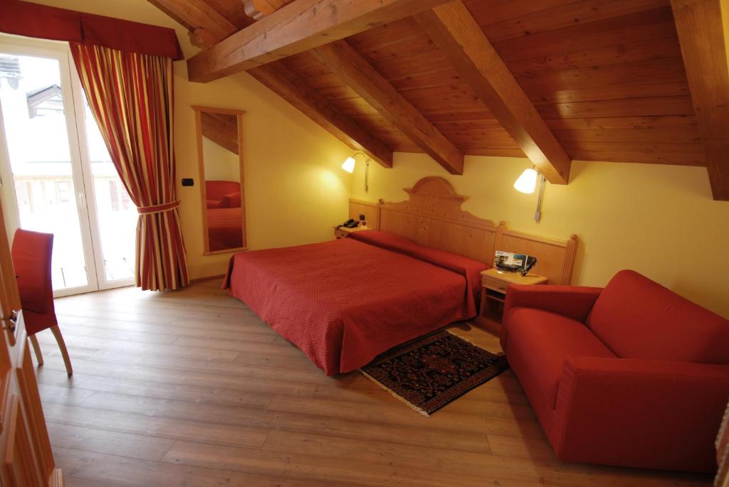Posezení v ubytování Hotel Bes & Spa