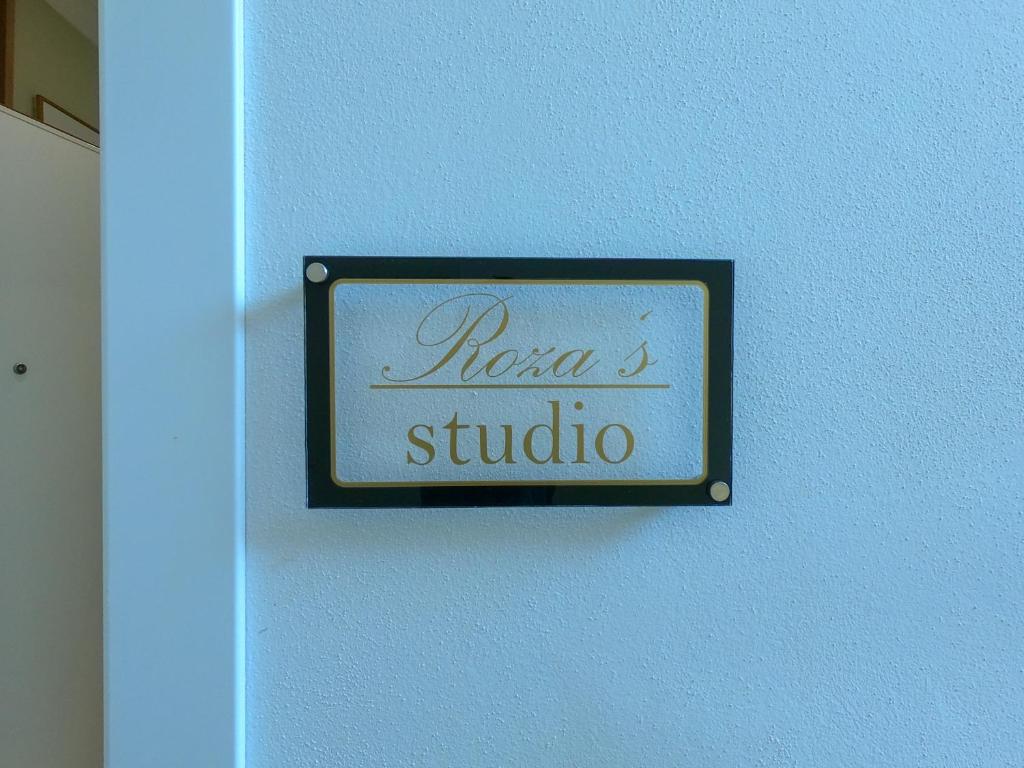 Roza's Studio Tirana Center - Imazhi 9