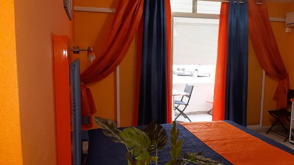 Llit o llits en una habitació de Appartement D'ZIL